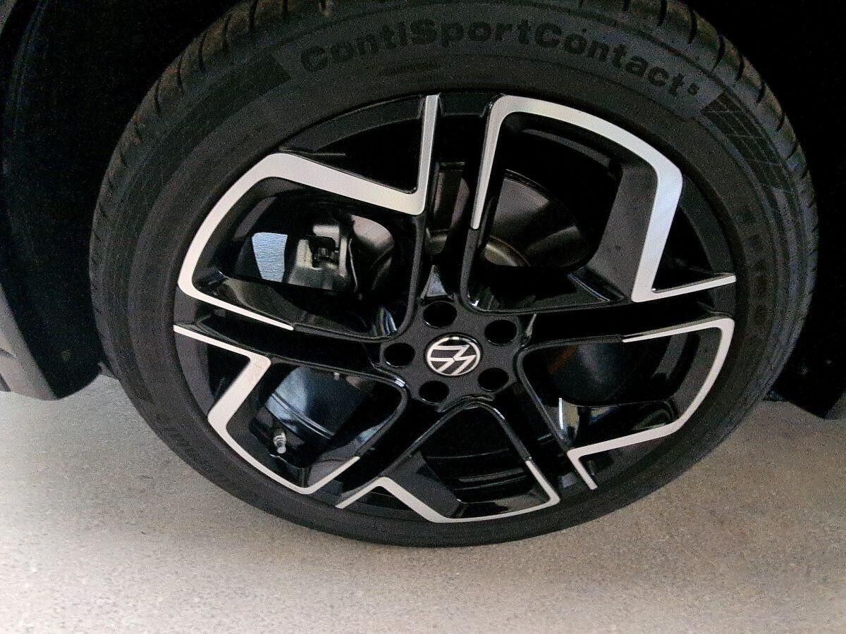 Volkswagen Tiguan 2.0 TDI R-Line 4 MOTION DSG *AHK*MATRIX*