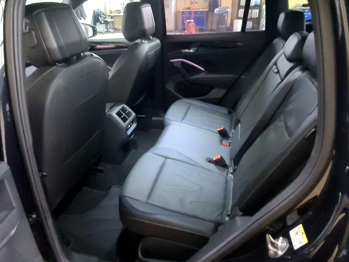 Volkswagen Tiguan 2.0 TDI R-Line 4 MOTION DSG *AHK*MATRIX*