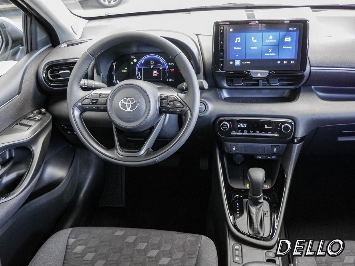 Toyota Yaris Teamplayer inkl. Safety + Comfort  *GEWERBEAKTION*