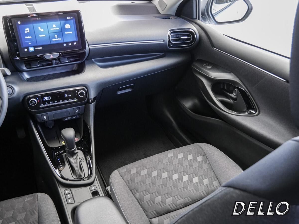 Toyota Yaris Teamplayer inkl. Safety + Comfort  *GEWERBEAKTION*