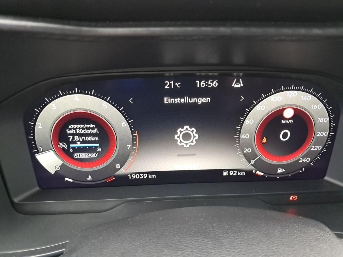 Nissan Juke Juke 1.0 DIG-T 114PS 6MT N-Connecta