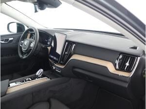 Volvo XC60 T8/Plus Dark/ Forest Lake/0,5%/SOFORT! Volvo XC60 T8/Plus Dark/ Forest Lake/0,5%/SOFORT!