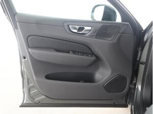 Volvo XC60 T8/Plus Dark/ Forest Lake/0,5%/SOFORT! Volvo XC60 T8/Plus Dark/ Forest Lake/0,5%/SOFORT!