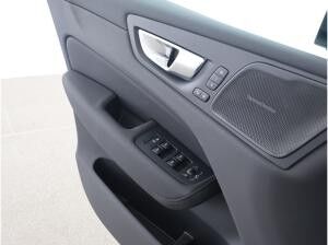 Volvo XC60 T8/Plus Dark/ Forest Lake/0,5%/SOFORT! Volvo XC60 T8/Plus Dark/ Forest Lake/0,5%/SOFORT!