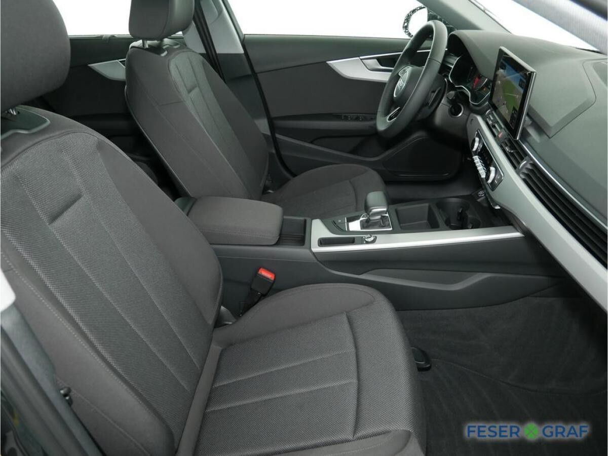 Audi A4 Avant 30 TDI Navi plus/3-Z-Klima/SHZ/17 Zoll