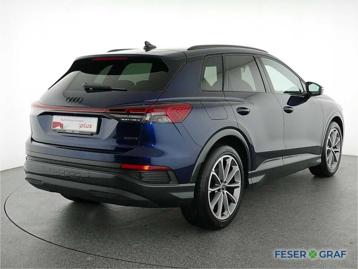 Audi Q4 e-tron 55 e-tron S line Int/LED/HuD/ACC/R-Kam