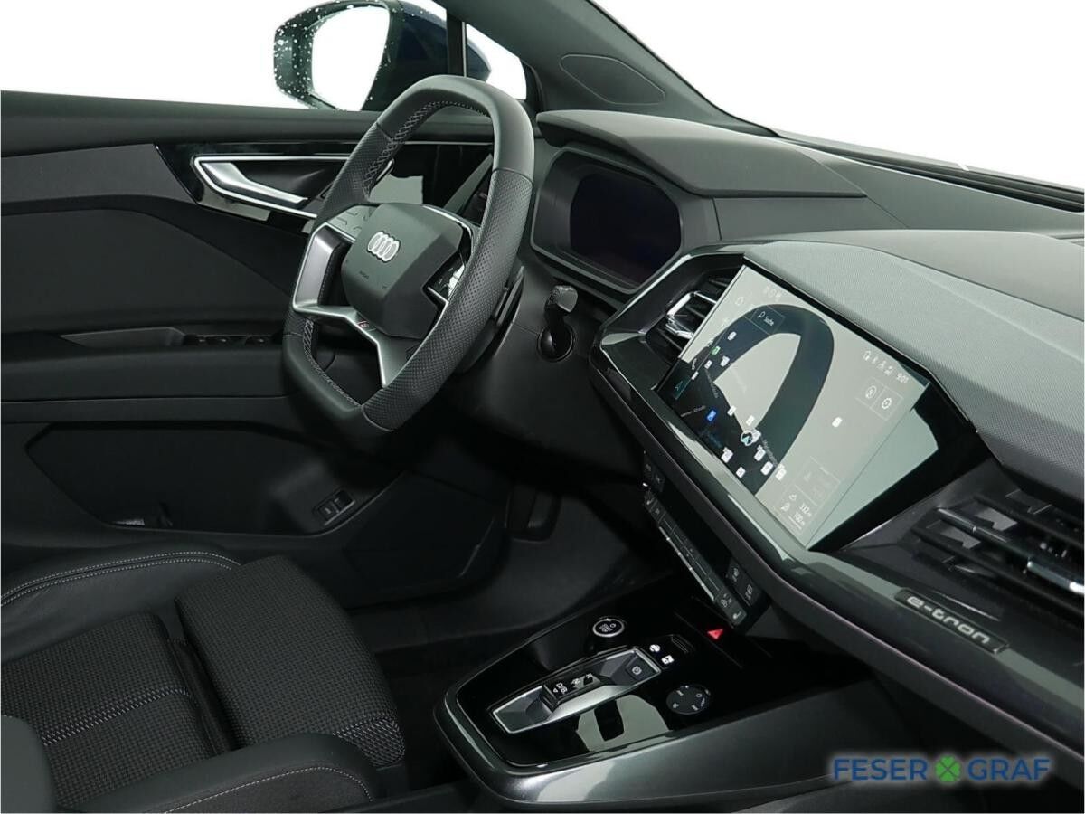 Audi Q4 e-tron 55 e-tron S line Int/LED/HuD/ACC/R-Kam