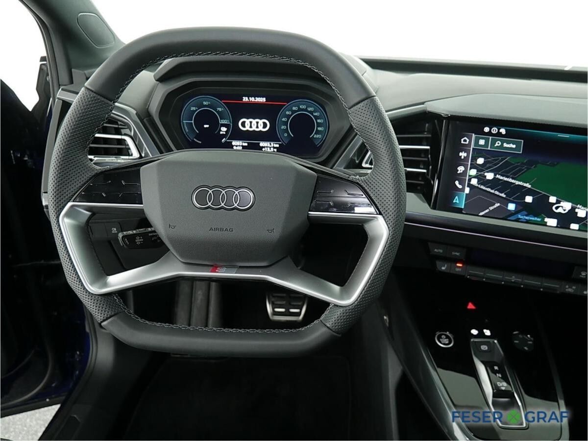 Audi Q4 e-tron 55 e-tron S line Int/LED/HuD/ACC/R-Kam