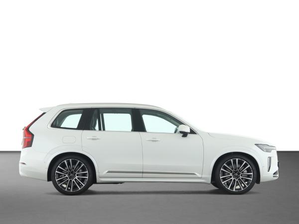 Volvo XC90 T8/ Ultra Bright/ Luft/B&W/ 22"/SOFORT/0,5% Volvo XC90 T8/ Ultra Bright/ Luft/B&W/ 22"/SOFORT/0,5%