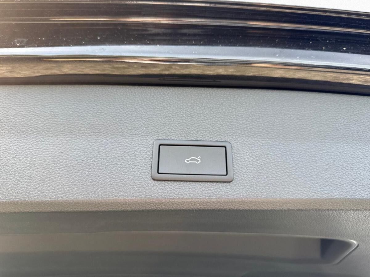 Cupra Ateca VZ300 DSG 4Drive AHK|SHZ|-Plus