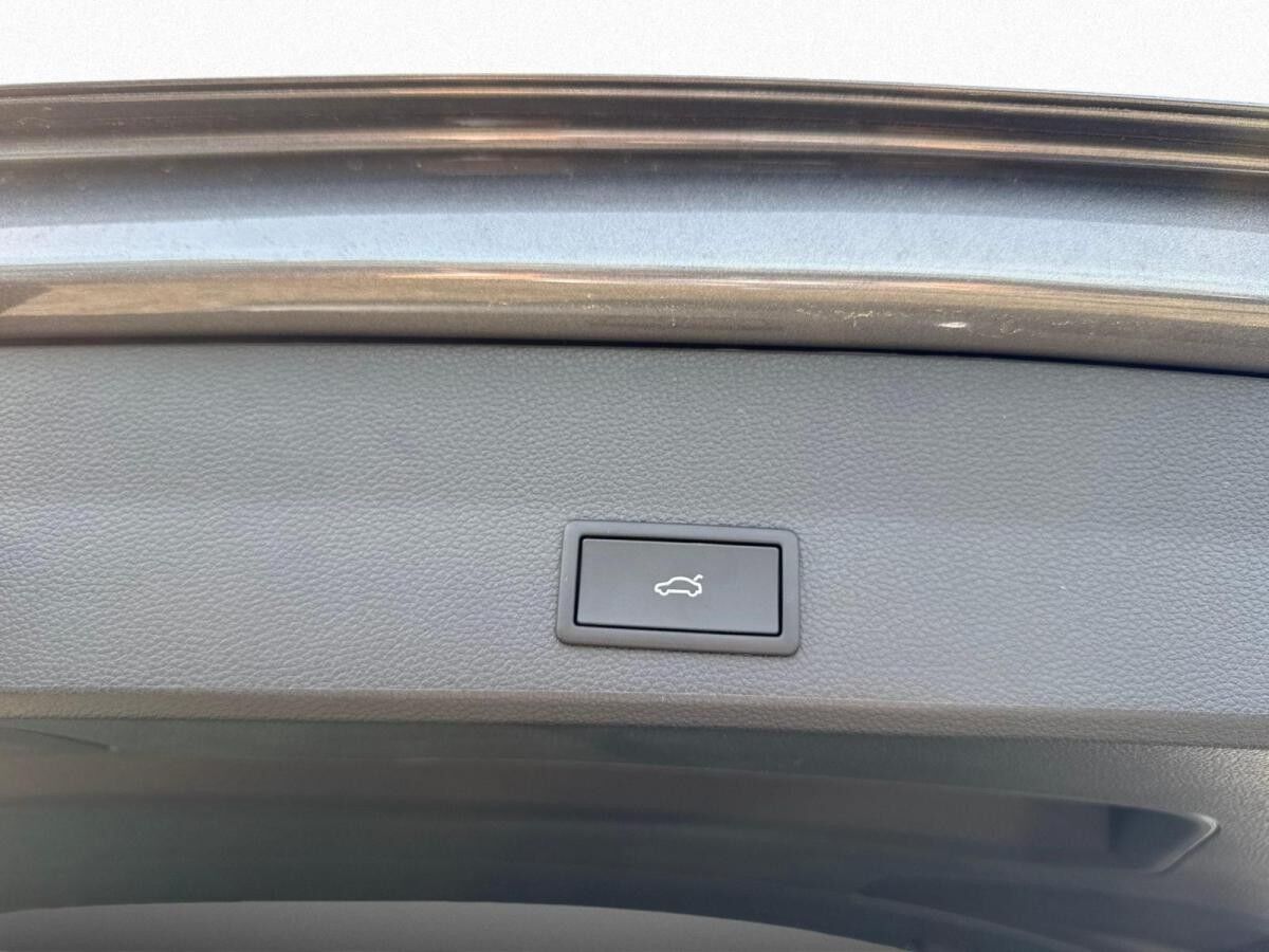 Cupra Ateca VZ300 DSG 4Drive AHK|SHZ|-Plus