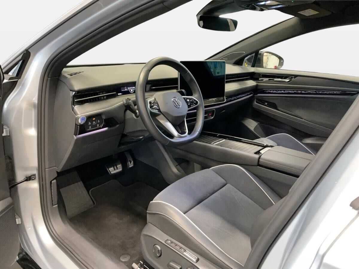 Volkswagen ID.7 Tourer Pro ACC AHK AUT Akustikglas HUD