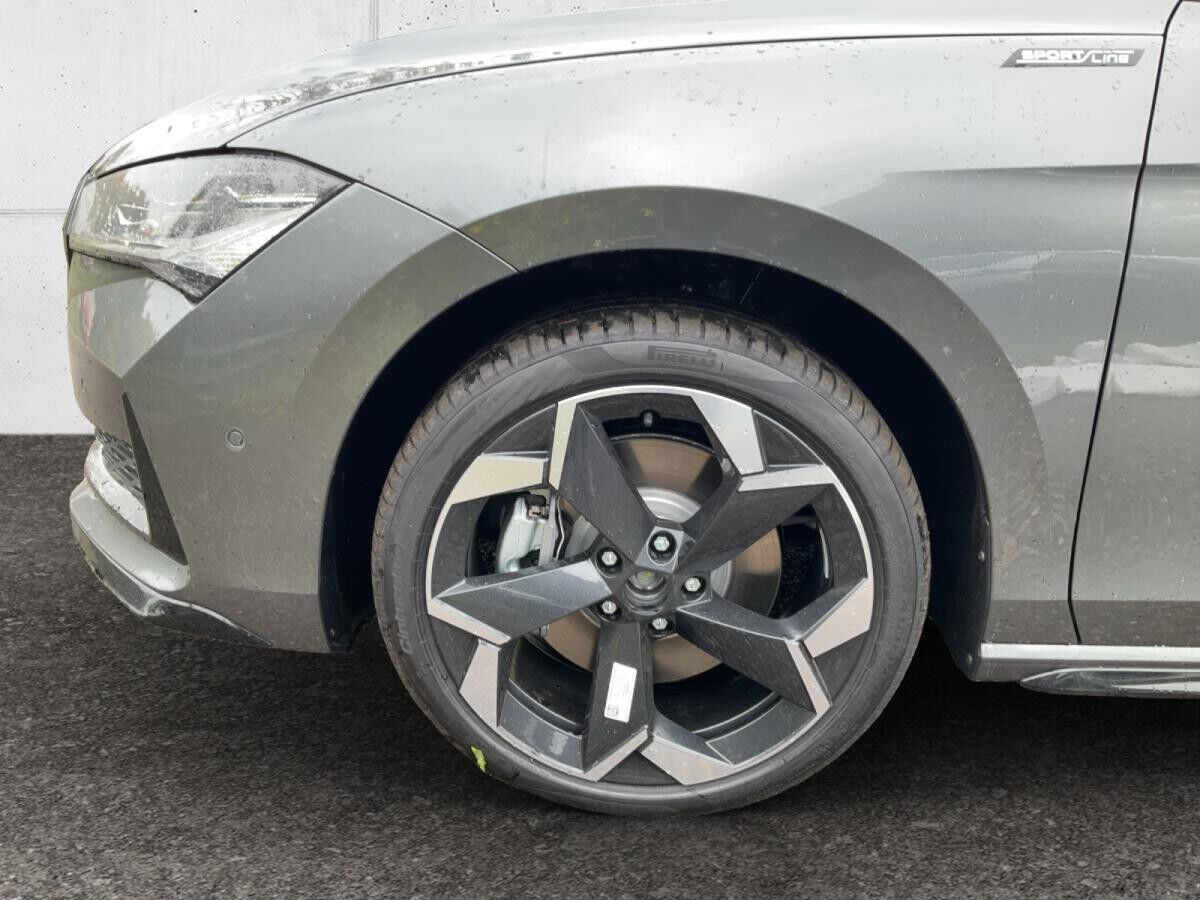 Skoda Superb Combi Sportline 4x4 2.0 TDI 142 kW 💥LEASING KNALLER💥