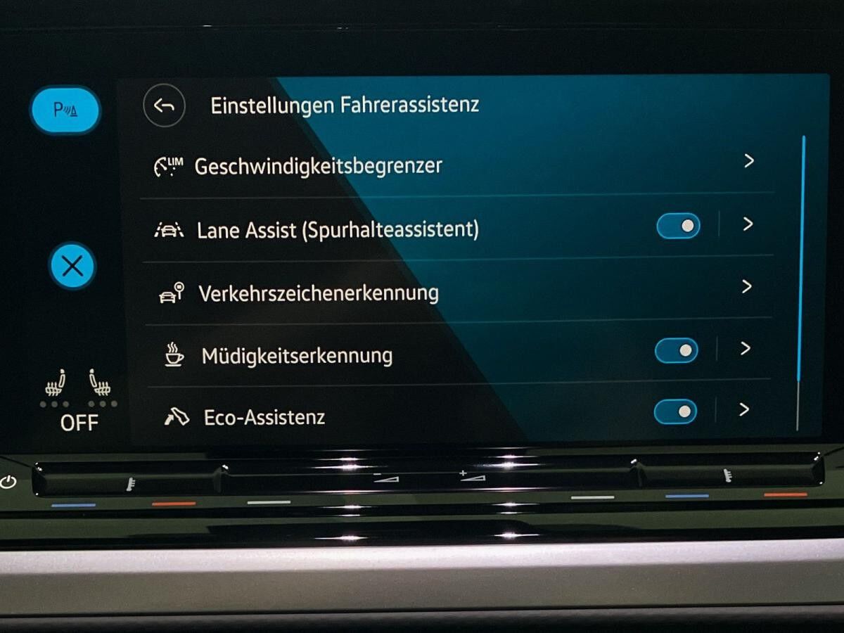 Volkswagen Multivan 2.0 TSI Life DSG Navi Panorama LED