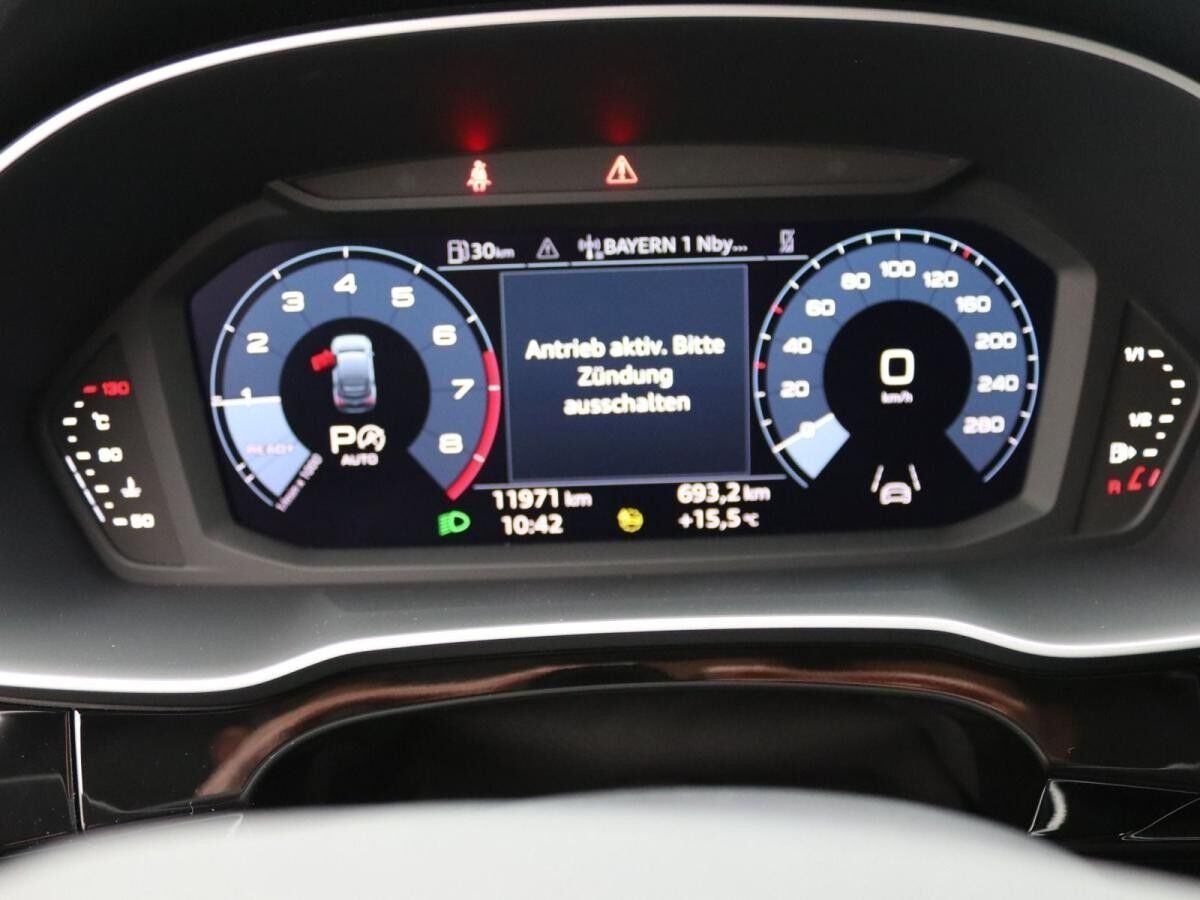 Audi Q3 Sportback S-Line 35 TFSI S-tronic / AHK, ACC