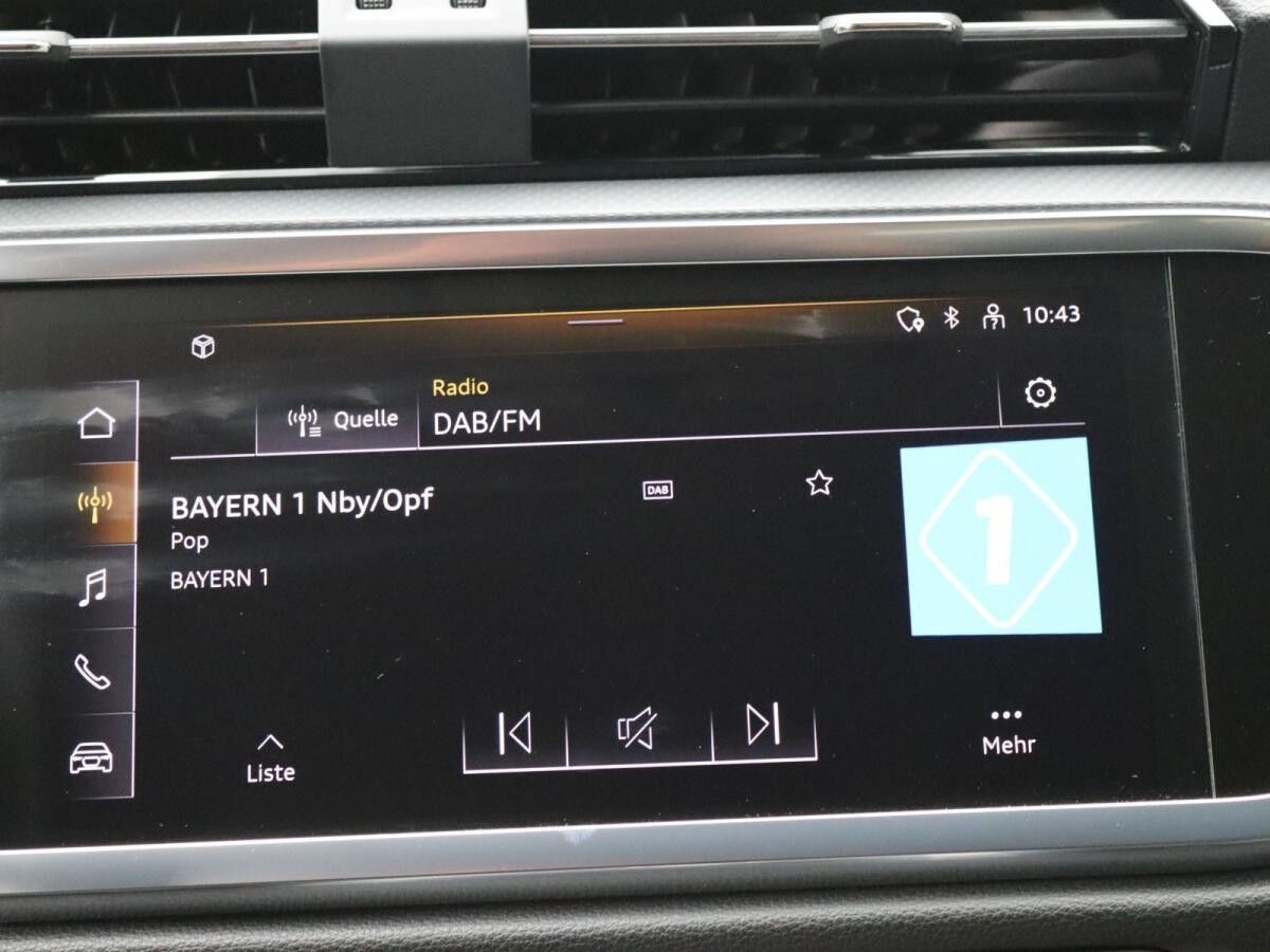 Audi Q3 Sportback S-Line 35 TFSI S-tronic / AHK, ACC