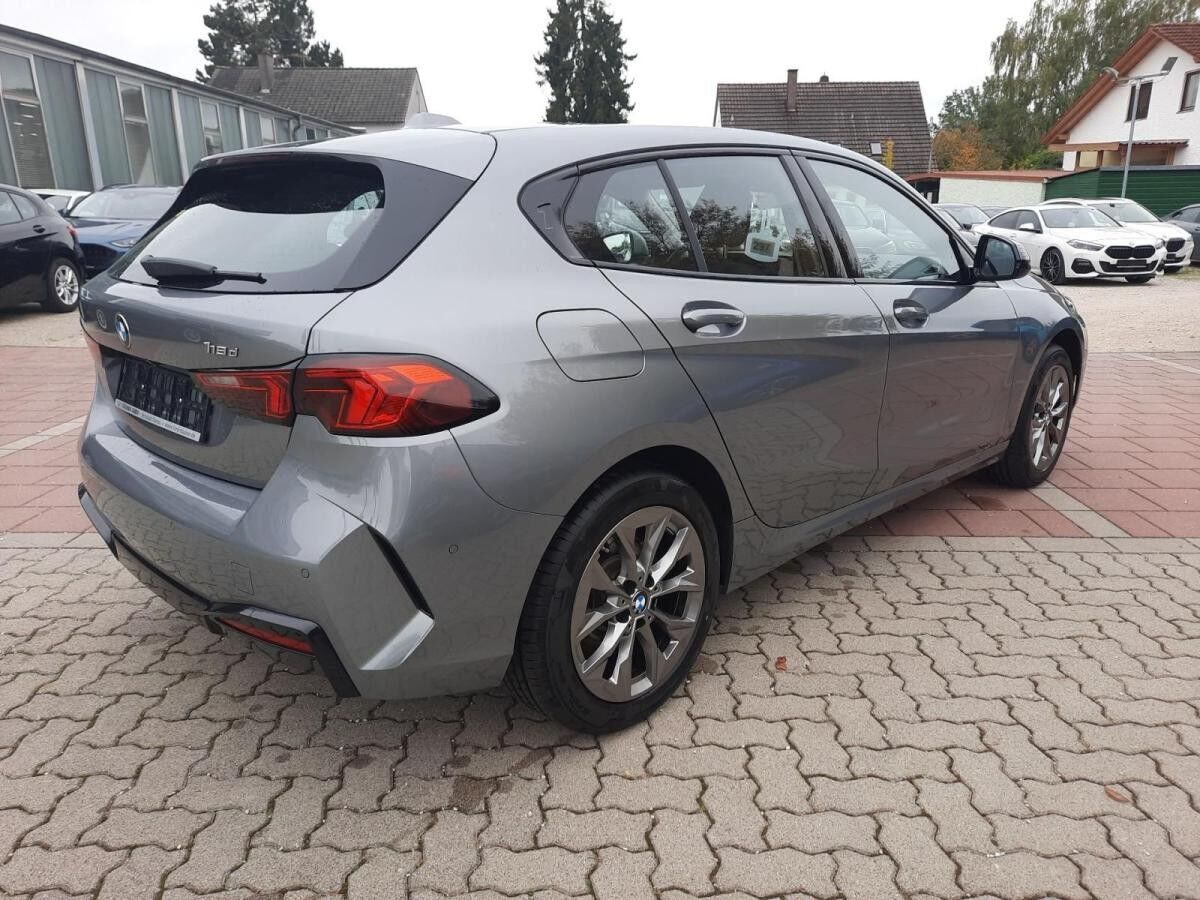BMW 118 d Navi RFK LED Komfortzugang