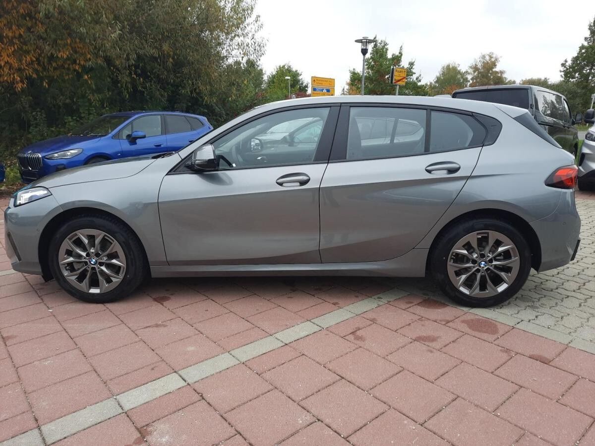 BMW 118 d Navi RFK LED Komfortzugang