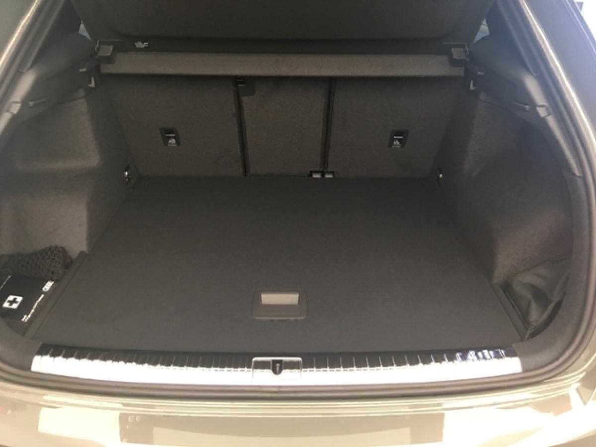 Audi Q3 35 TFSI S line KLIMA NAVI LEDER ALU