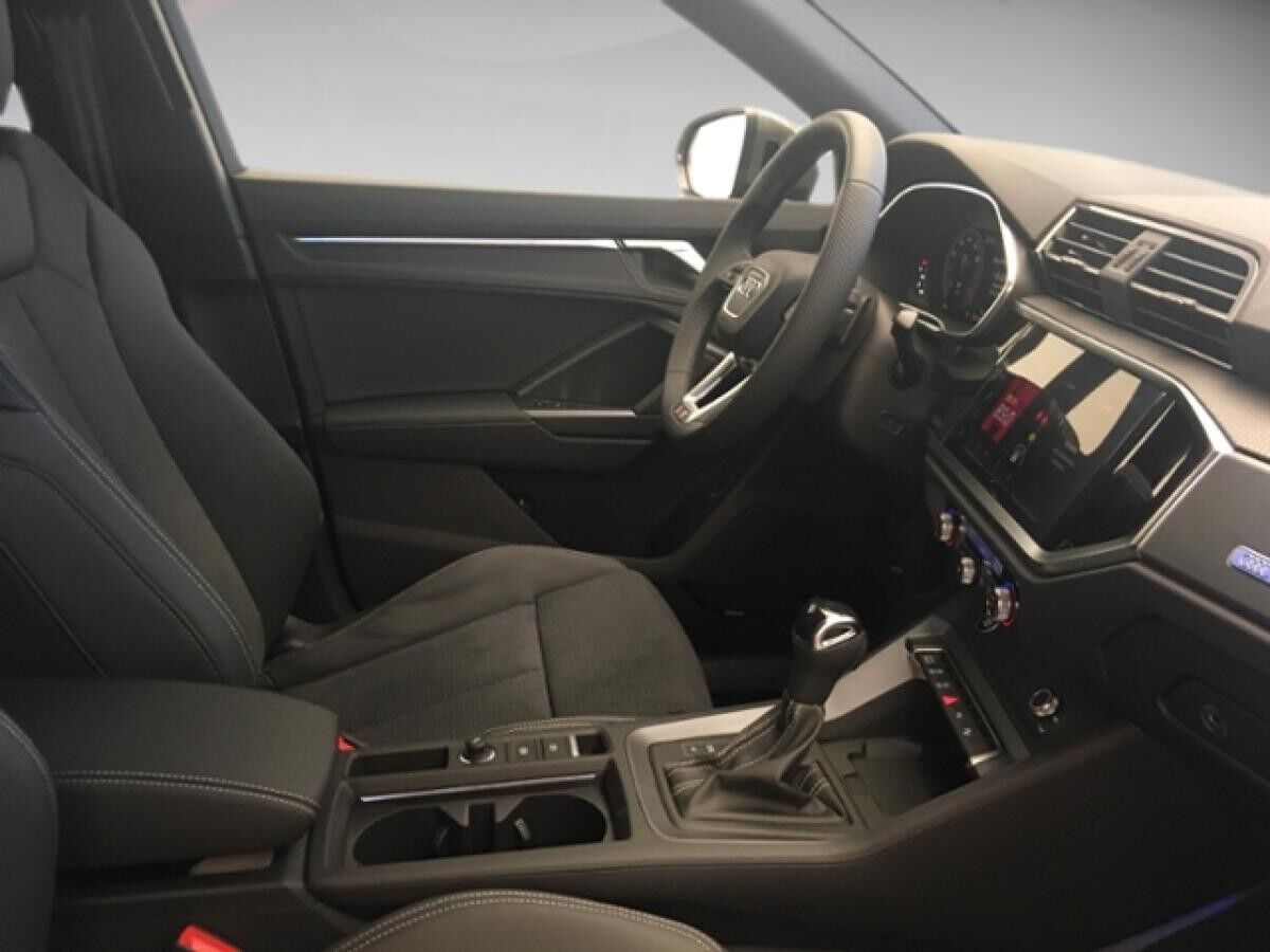 Audi Q3 35 TFSI S line KLIMA NAVI LEDER ALU