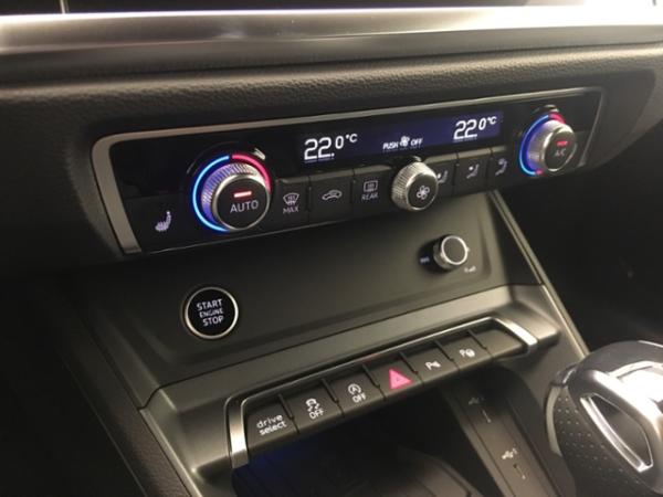 Audi Q3 35 TFSI S line KLIMA NAVI LEDER ALU