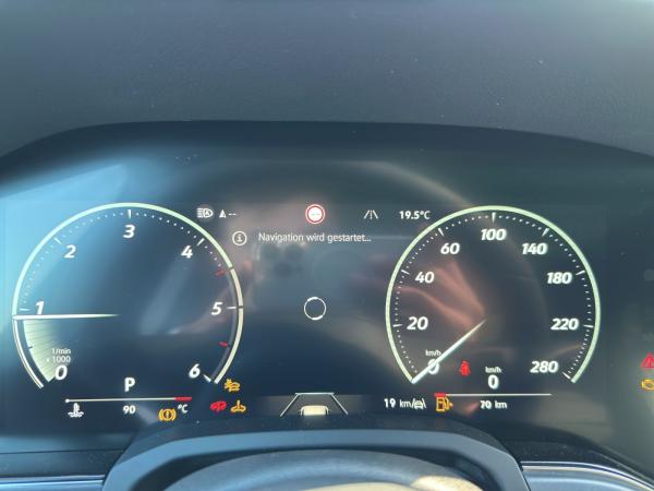 Volkswagen Touareg R-Line 3.0 TDI 4MOTION R LINE