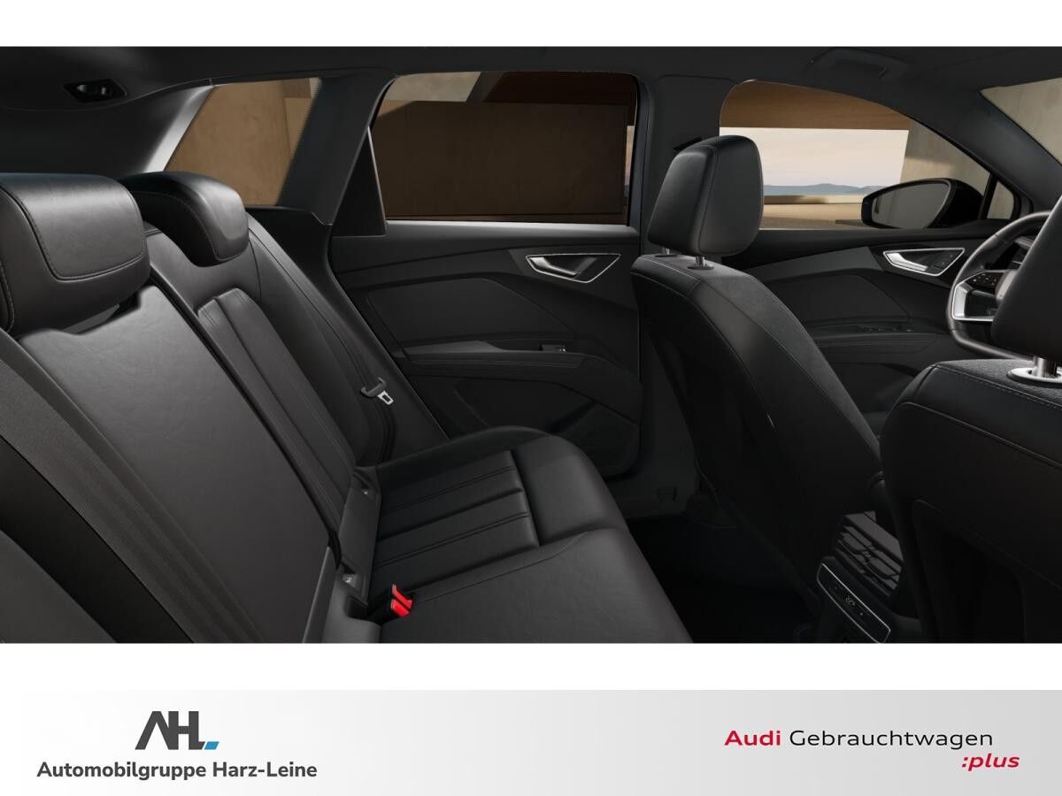 Audi Q4 e-tron 45 e-tron S line AHK