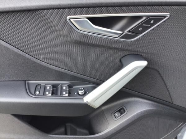 Audi Q2 advanced 30 TFSI Schaltgetriebe