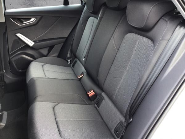 Audi Q2 advanced 30 TFSI Schaltgetriebe