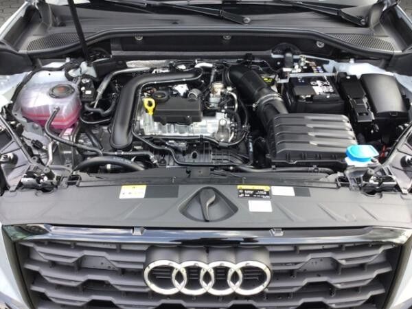 Audi Q2 advanced 30 TFSI Schaltgetriebe