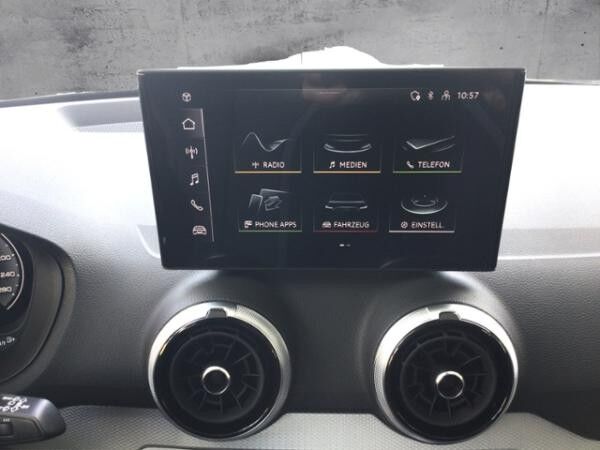 Audi Q2 advanced 30 TFSI Schaltgetriebe