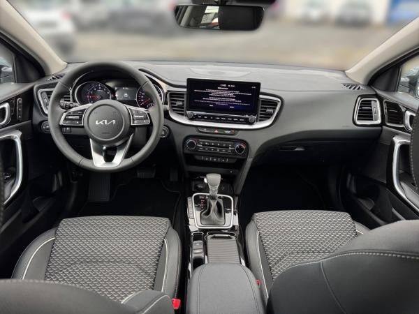 Kia Ceed 1.5 T-GDI Spirit/Bi-LED/Navi/Kamera/JBL Klima