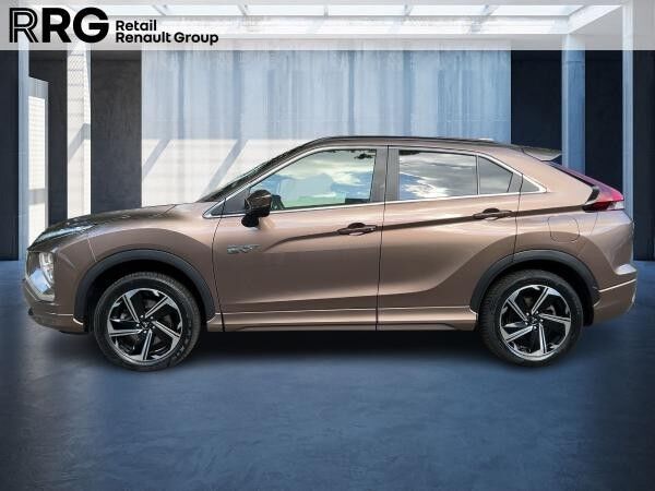Mitsubishi Eclipse Cross Plus Black 2.4 PHEV Kamera Sitzhzg