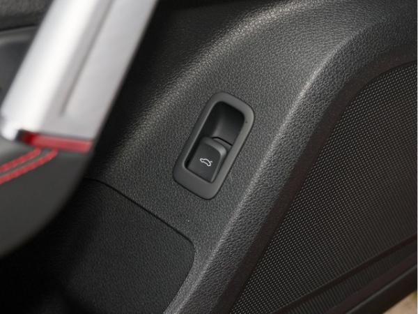 Audi Q2 S line 35 TFSI AAL