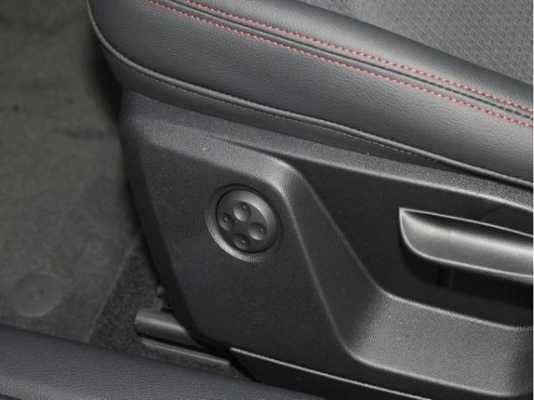 Audi Q2 S line 35 TFSI AAL