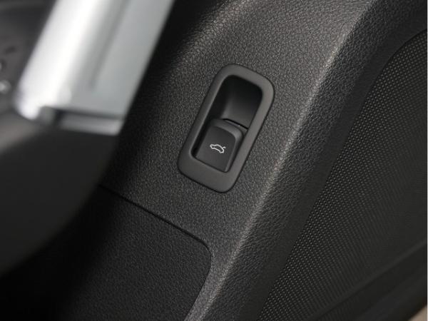 Audi Q2 advanced 35 TFSI AAL