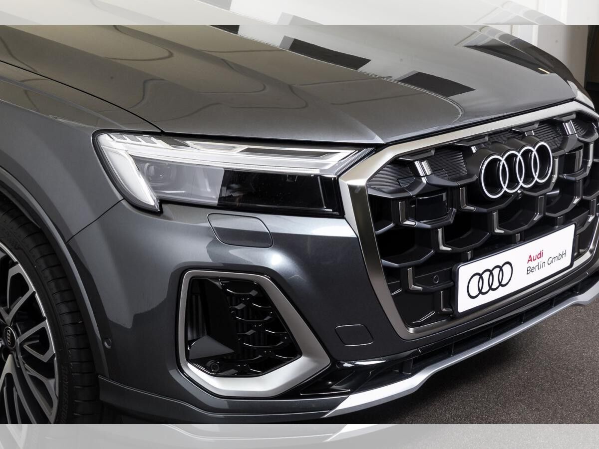 Audi SQ7 SUV TFSI tiptronic