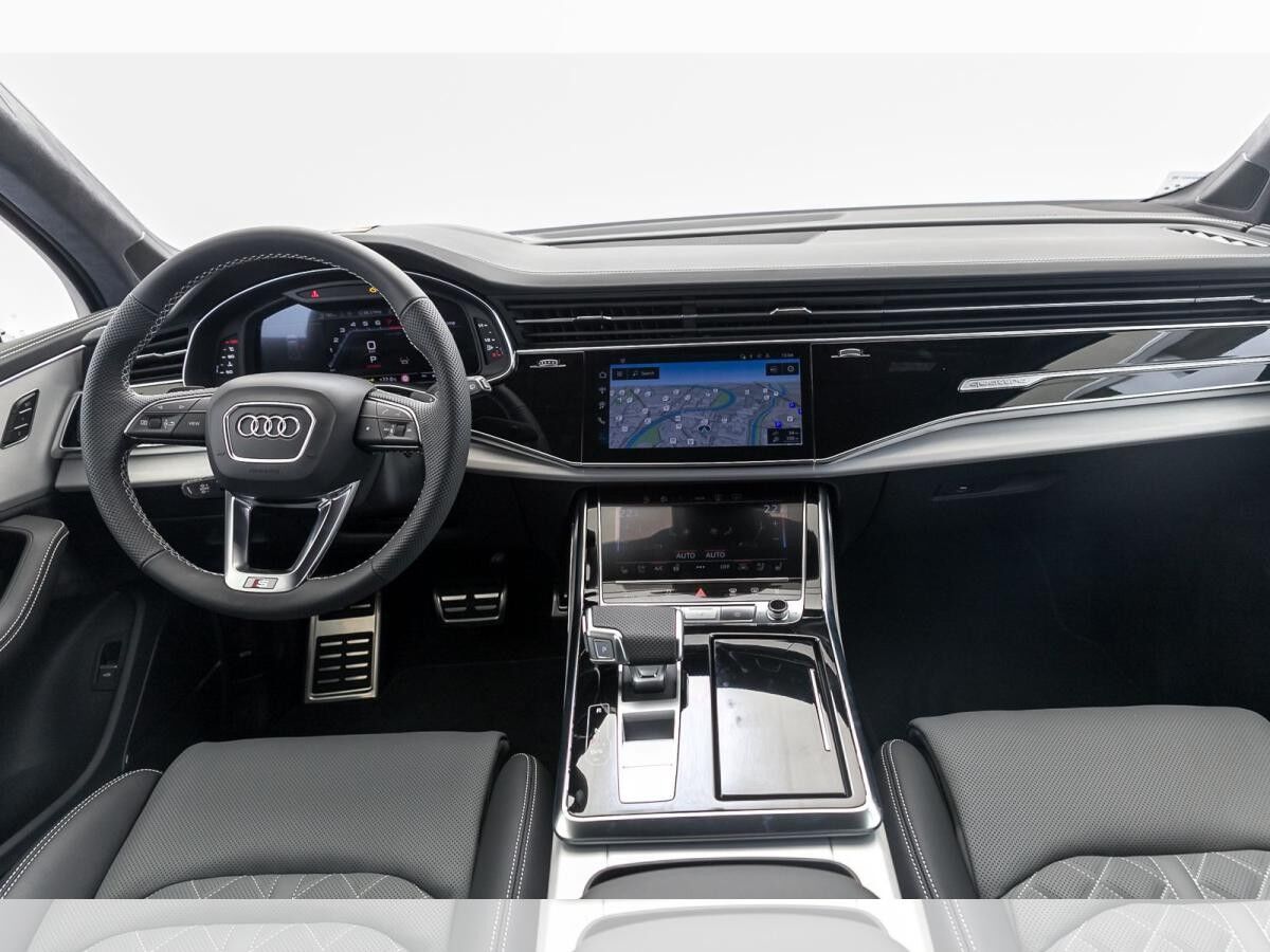 Audi SQ7 SUV TFSI tiptronic