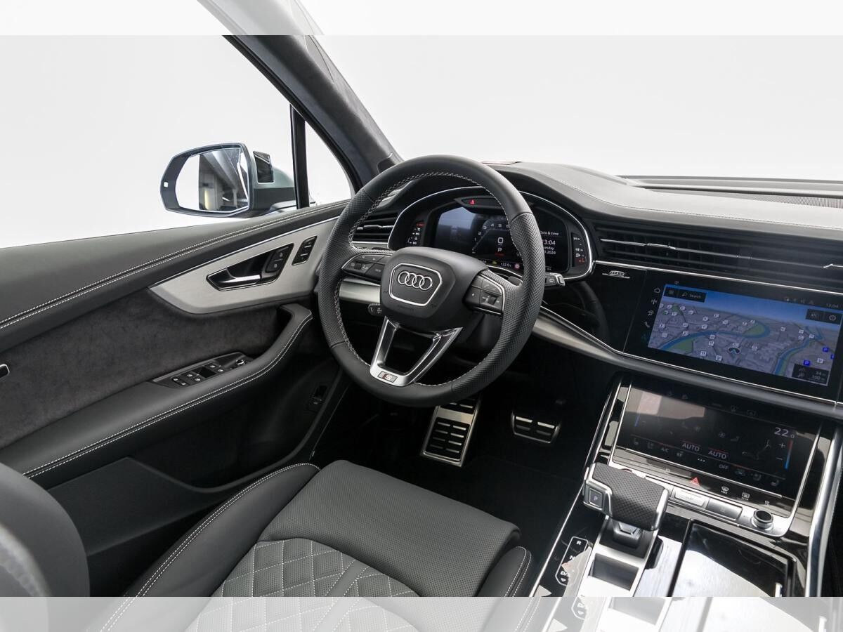 Audi SQ7 SUV TFSI tiptronic