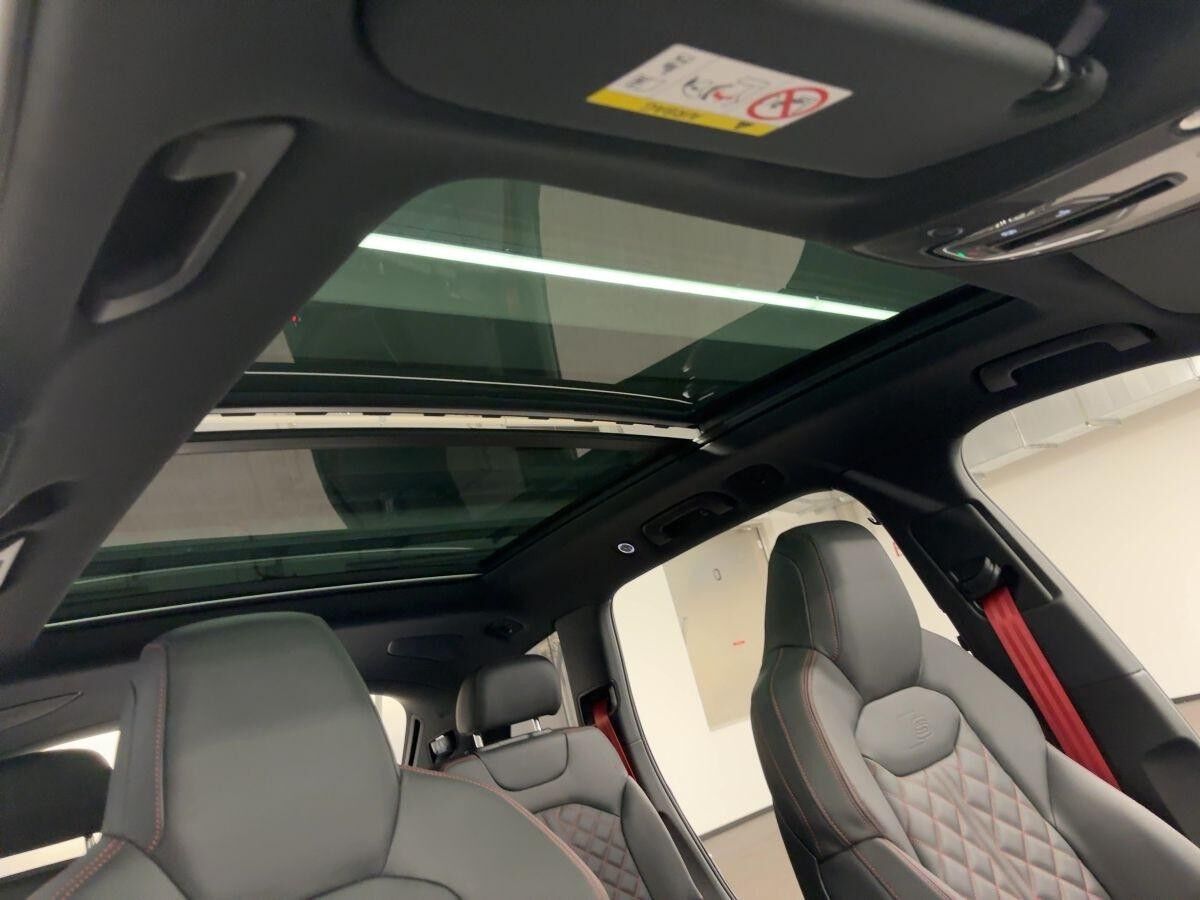 Audi Q7 S line TDI quattro tiptronic