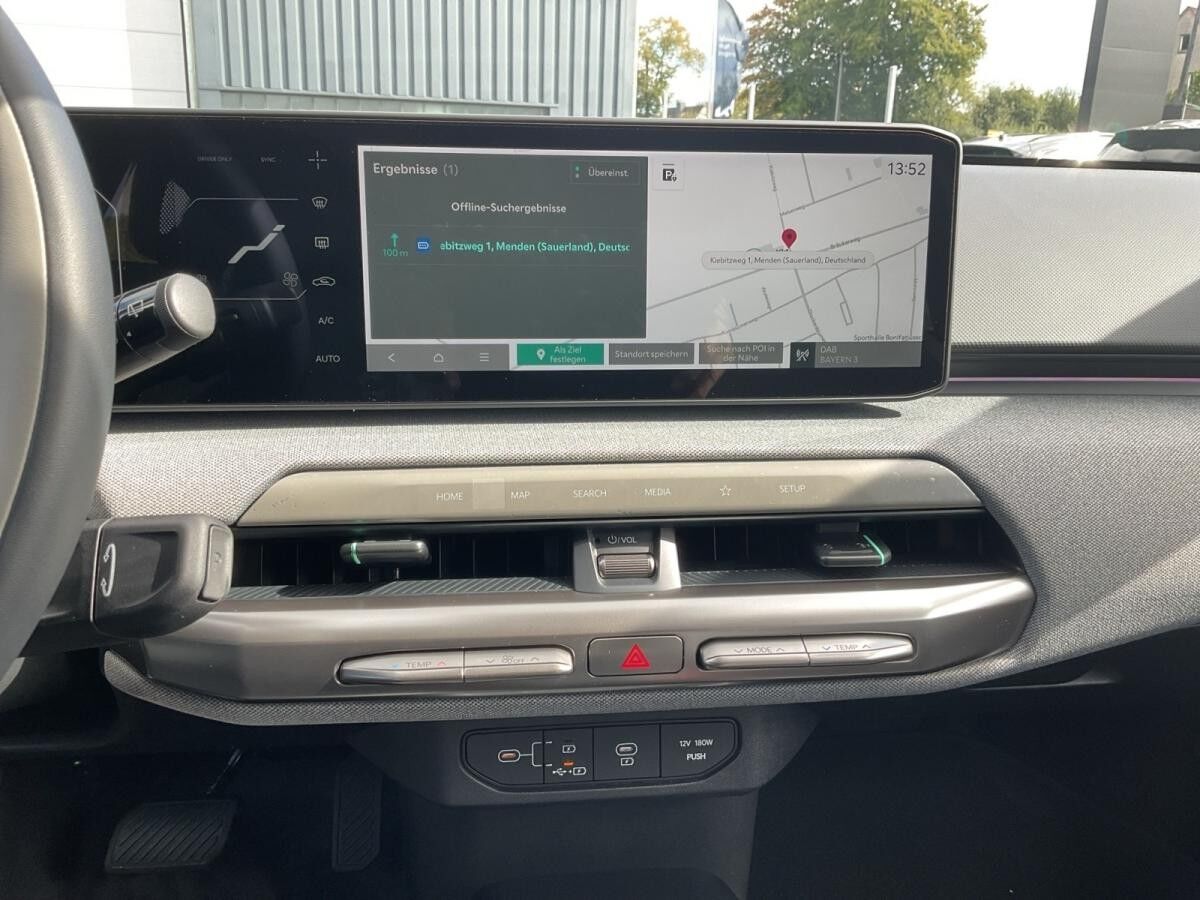 Kia EV4 EARTH 81 KWH WÄRMEPUMPE GLASDACH SOUND-PAKET 19ZOLL