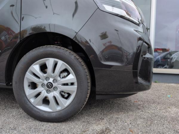 Nissan Primastar Kombi L1H1 2,8t Tekna Navi 360 Kamera LED Apple CarPlay Android Auto