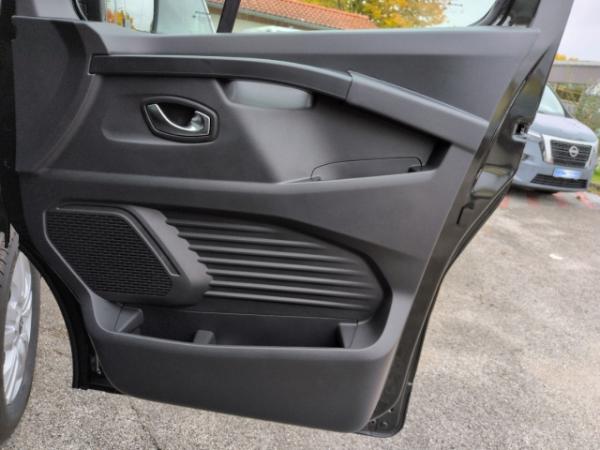 Nissan Primastar Kombi L1H1 2,8t Tekna Navi 360 Kamera LED Apple CarPlay Android Auto