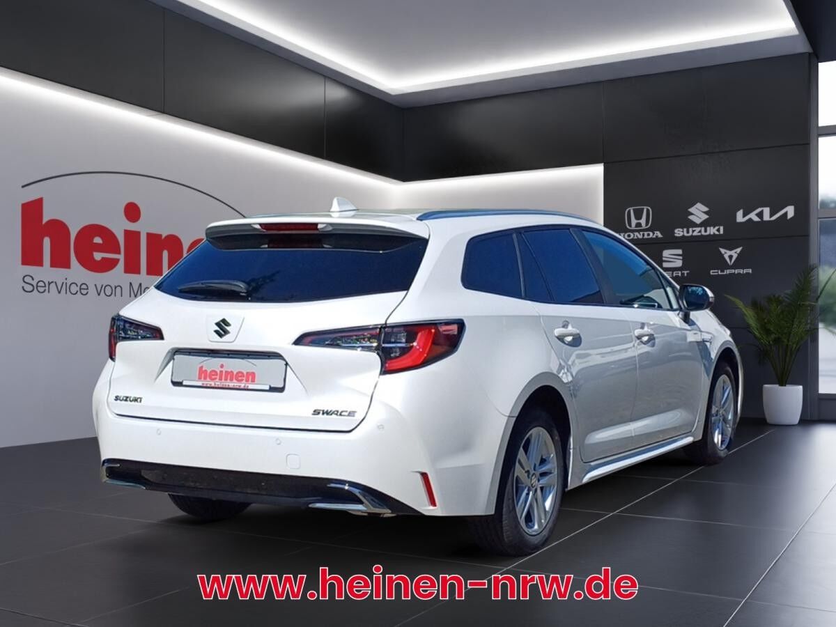 Suzuki Swace COMFORT PLUS CVT HYBRID NAVI BLUETOOTH SHZ