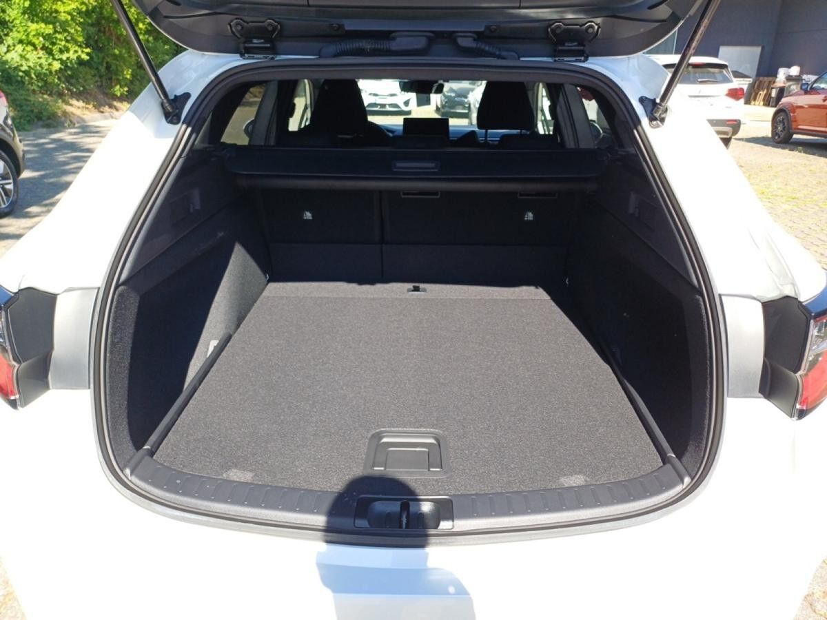 Suzuki Swace COMFORT PLUS CVT HYBRID NAVI BLUETOOTH SHZ