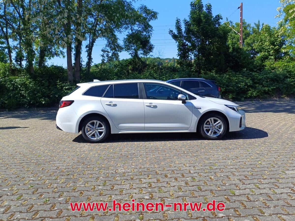 Suzuki Swace COMFORT PLUS CVT HYBRID NAVI BLUETOOTH SHZ