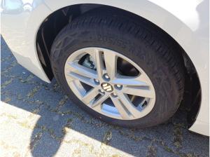 Suzuki Swace COMFORT PLUS CVT HYBRID NAVI BLUETOOTH SHZ