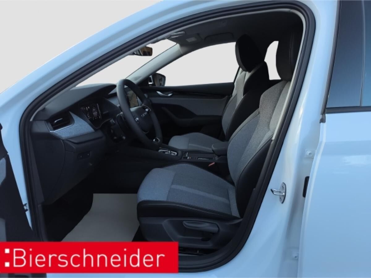 Skoda Octavia Combi 2,0 TDI DSG Tour ACC RFK FRONT HHC SIDE ASSIST