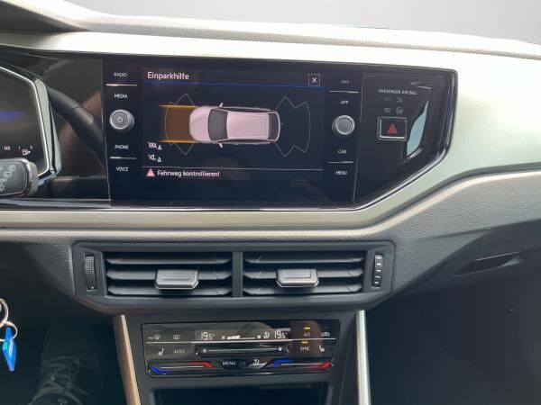 Volkswagen Taigo 1,0 TSI Life NAVI/LED/Klima/PDC/Sitzheizung vo./Garantie bis 06.29/u.v.m.