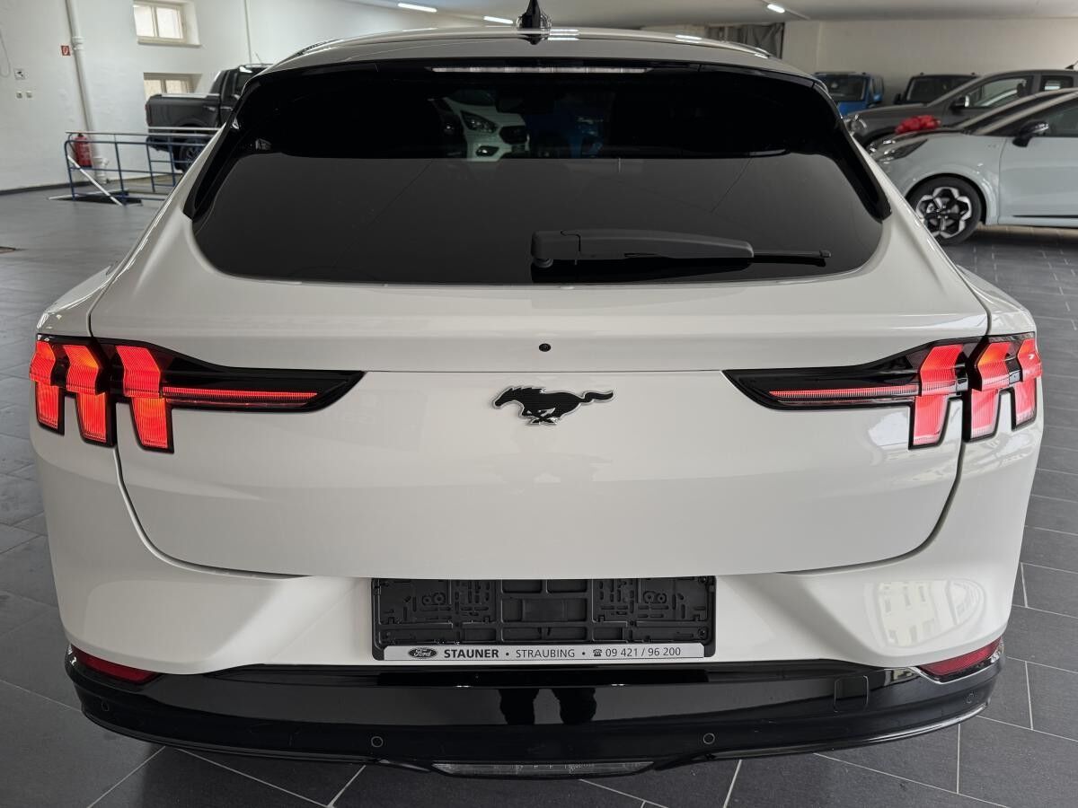 Ford Mustang Mach-E Premium 88kWh RWD AKTION